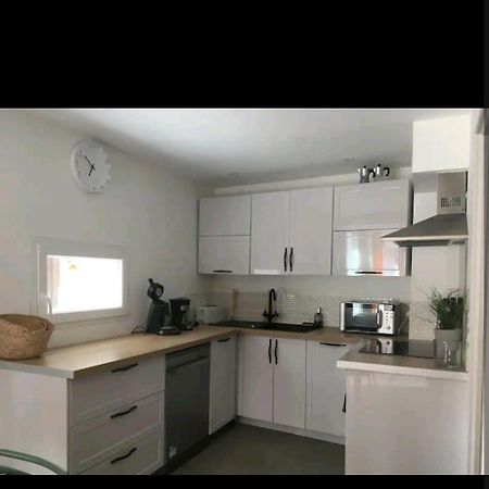 Duplex Refait A Neuf Dans Vieille Batisse Villa Prades  Exterior foto